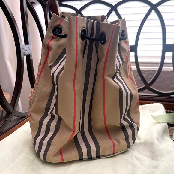 BURBERRY PHOEBE ICON STRIPE NYLON DRAWCORD EQUESTRIAN POUCH MINI BAG - Picture 7 of 10